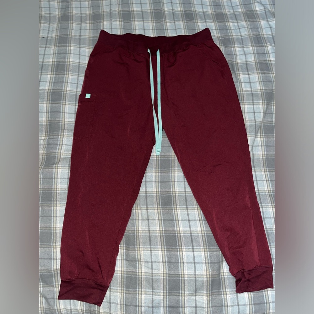 Garde Malade Women’s Scrub Pants